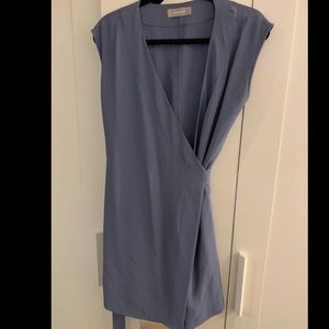 Everlane wrap dress blue size 2
